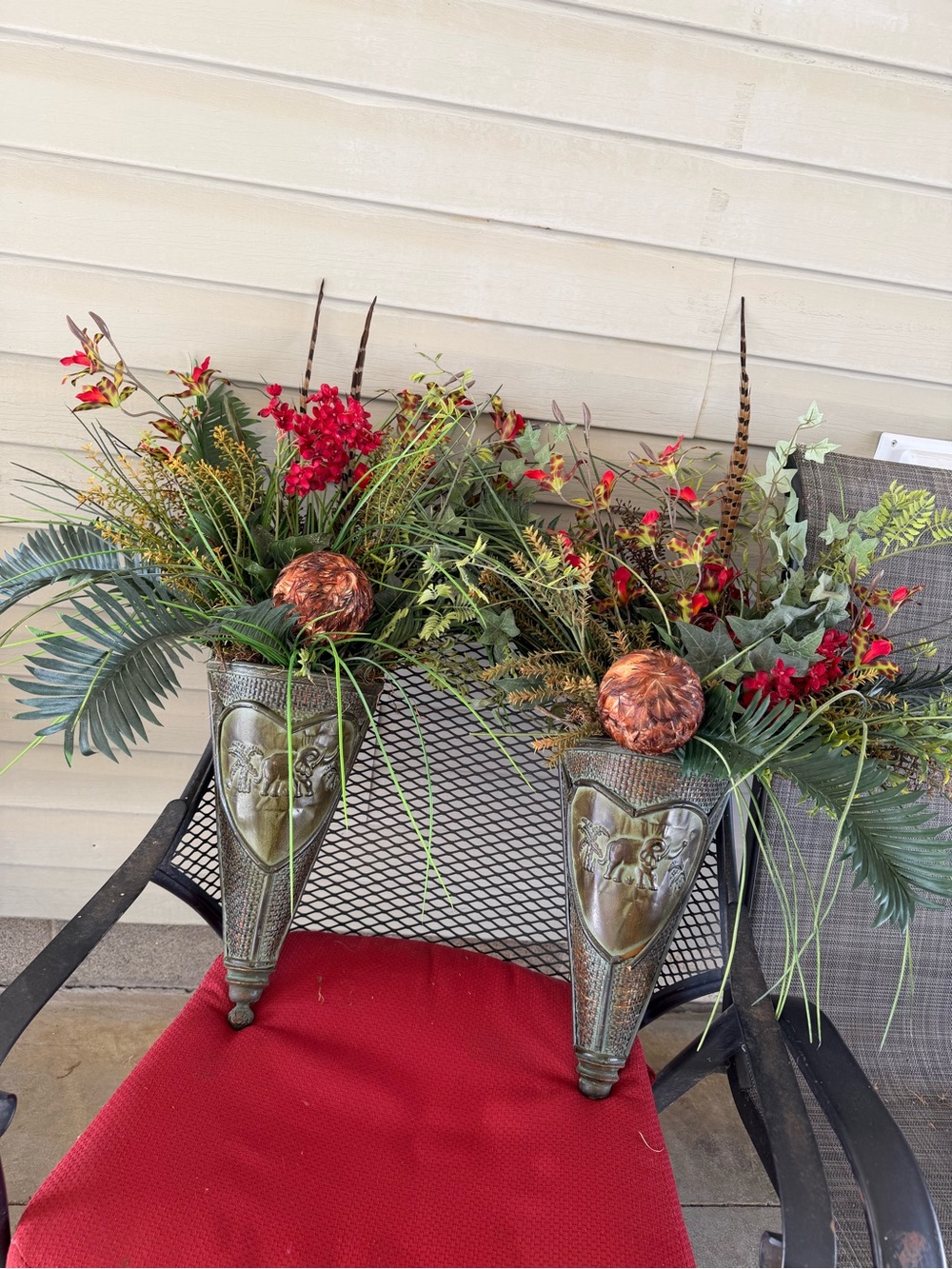 Set of 2 Large Hanging Metal Flower Vases Wall Pockets w/Artificial Flowers/Fern